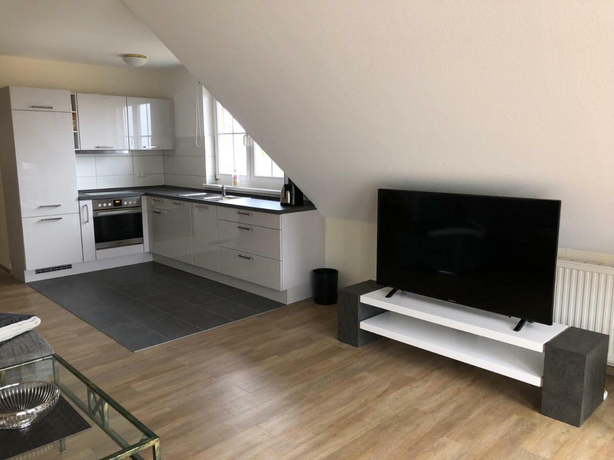 Ferienwohnung "Kranich" Im Ferien-Resort Ruegen 萨嘎德 外观 照片